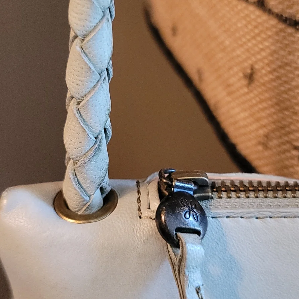 HOBO Daydream Leather Crossbody Bag - Picture 9 of 13